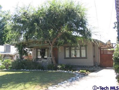 Property Photo: 1303 N Mentor CA 91104