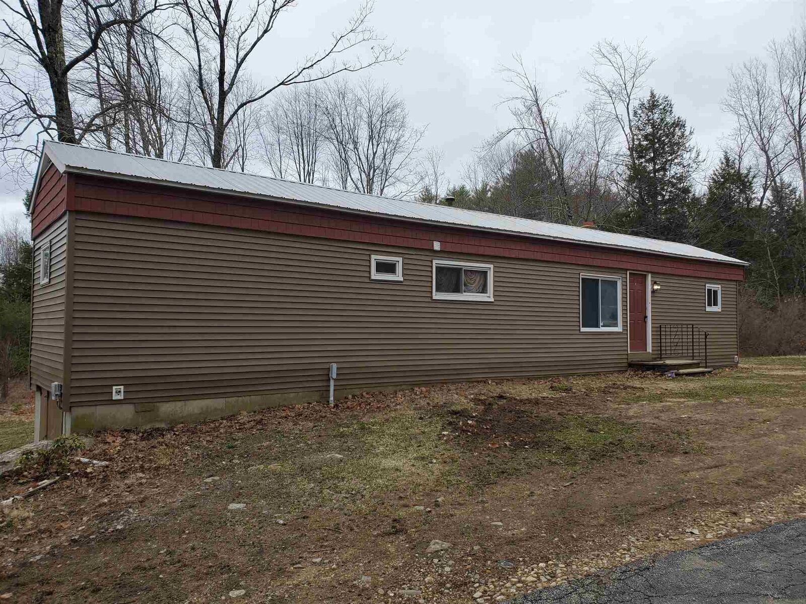 Property Photo: 307 New Orchard Road NH 03234