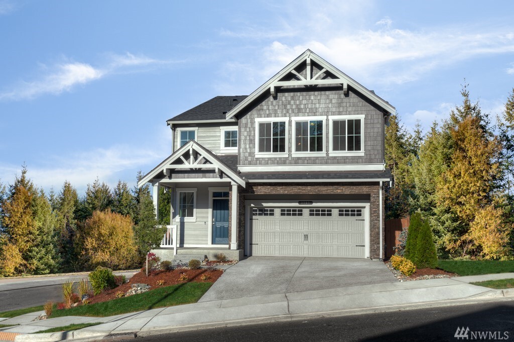 Property Photo: 10413 35th St NE T65 WA 98258