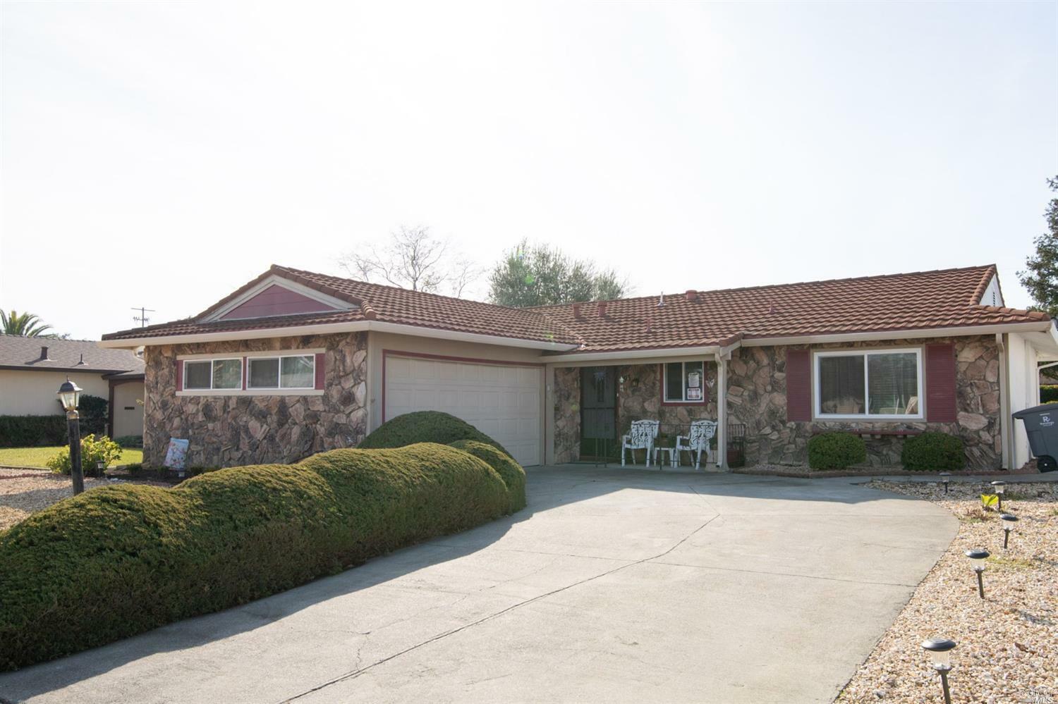 Property Photo:  193 Lassen Circle  CA 95687 