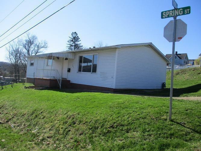 Property Photo:  105 Spring St  PA 15314 