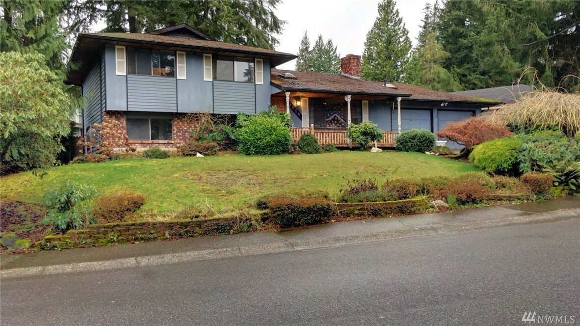 Property Photo:  3804 104th Place SE  WA 98208 