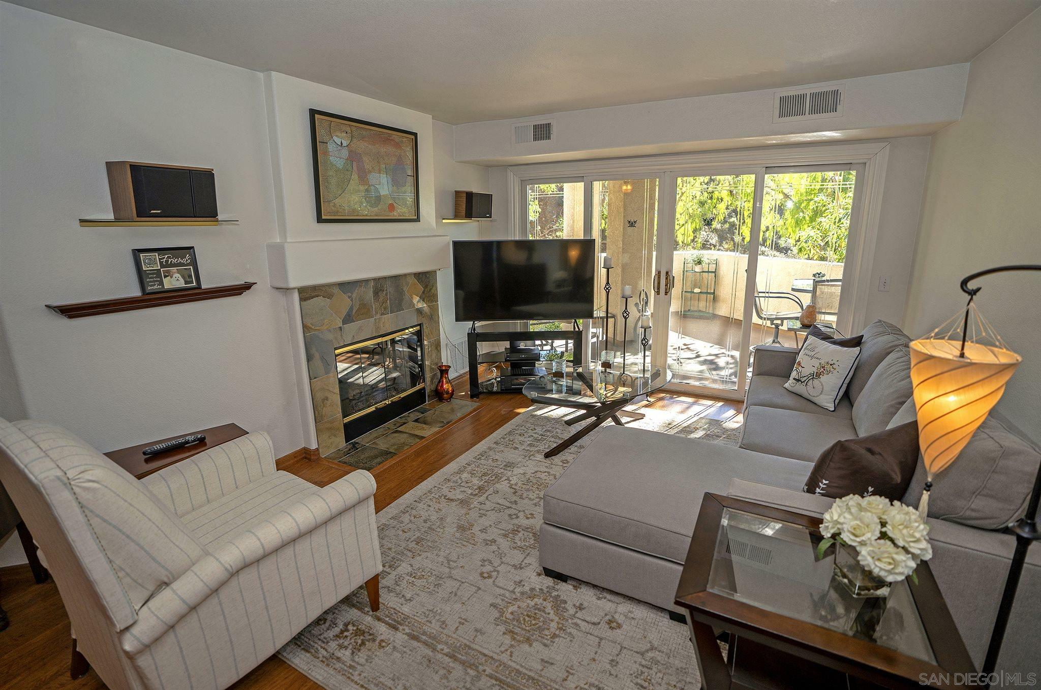 Property Photo:  11115 Affinity Ct Unit 8  CA 92131 