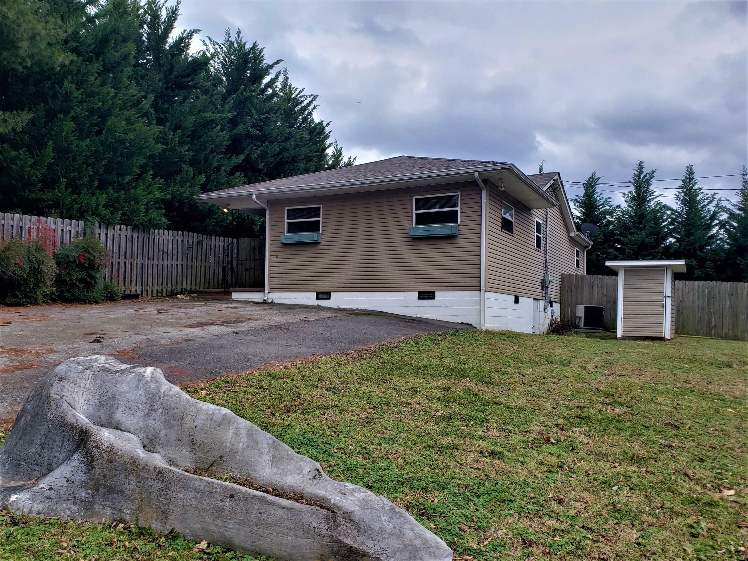 Property Photo: 1113 Tinsley Lane TN 37725