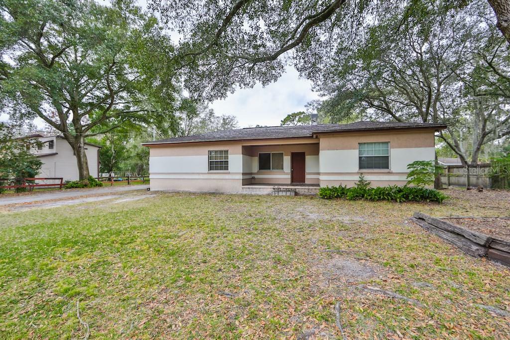 Property Photo:  7411 Alafia Drive  FL 33578 