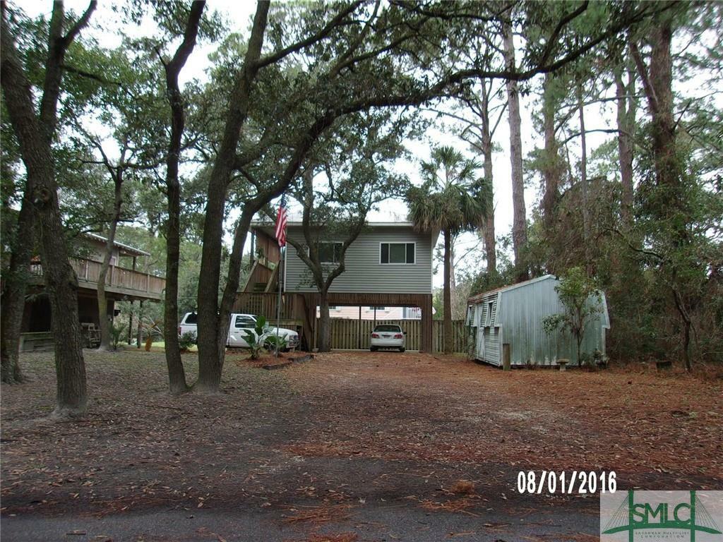 Property Photo:  1101 Laurel Avenue  GA 31328 