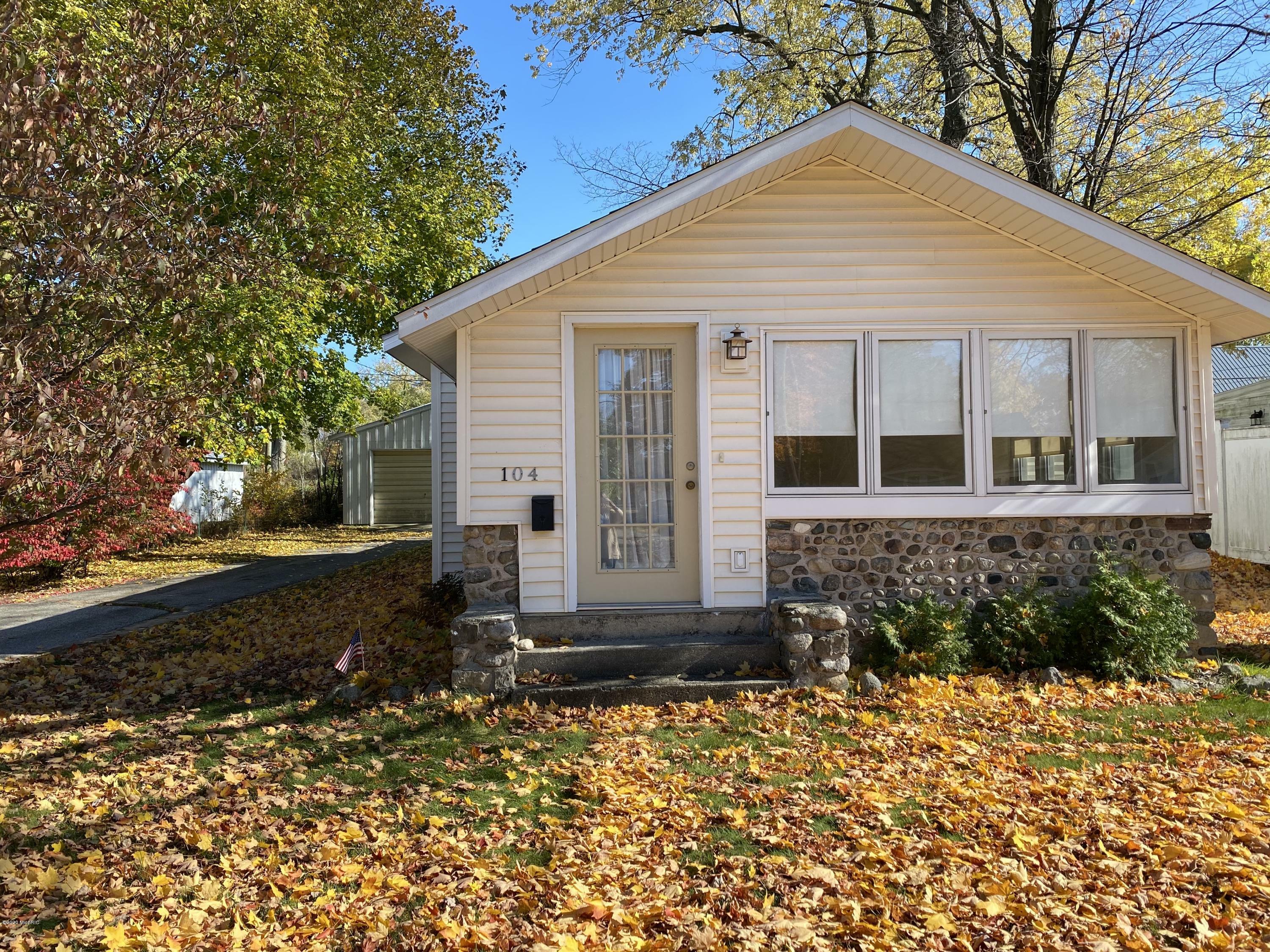 Property Photo:  104 S Peach Street  MI 49420 