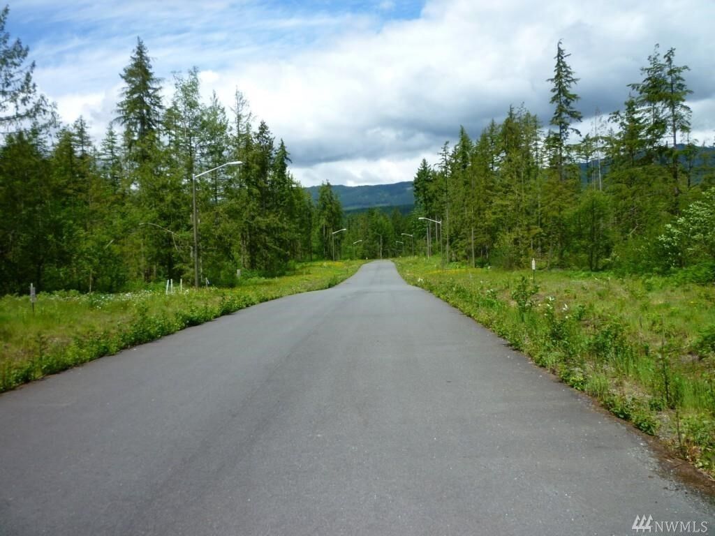 Property Photo: 8630 Trillium Lane WA 98237