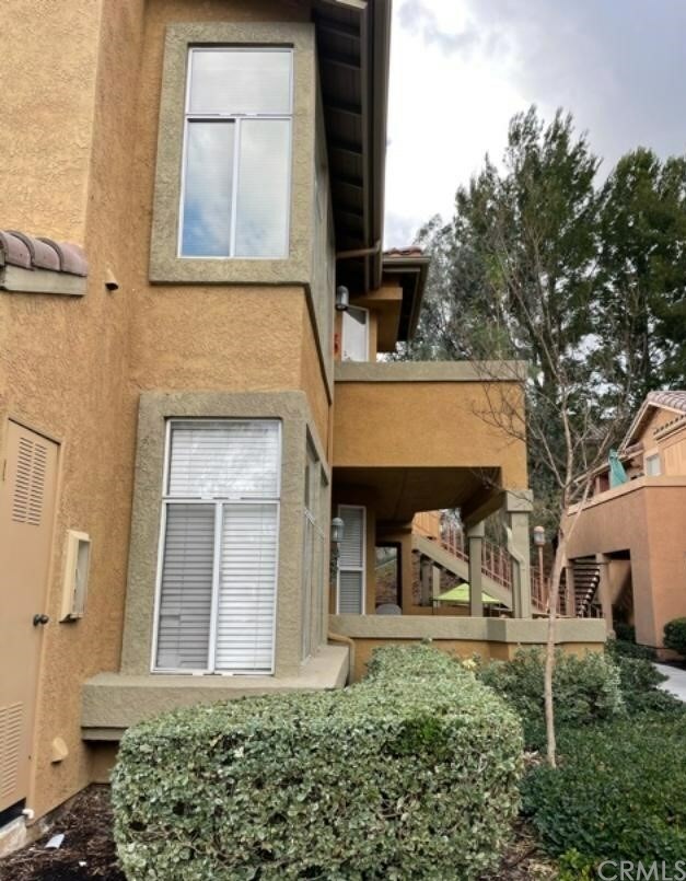 Property Photo: 19431 Rue De Valore 13H CA 92610