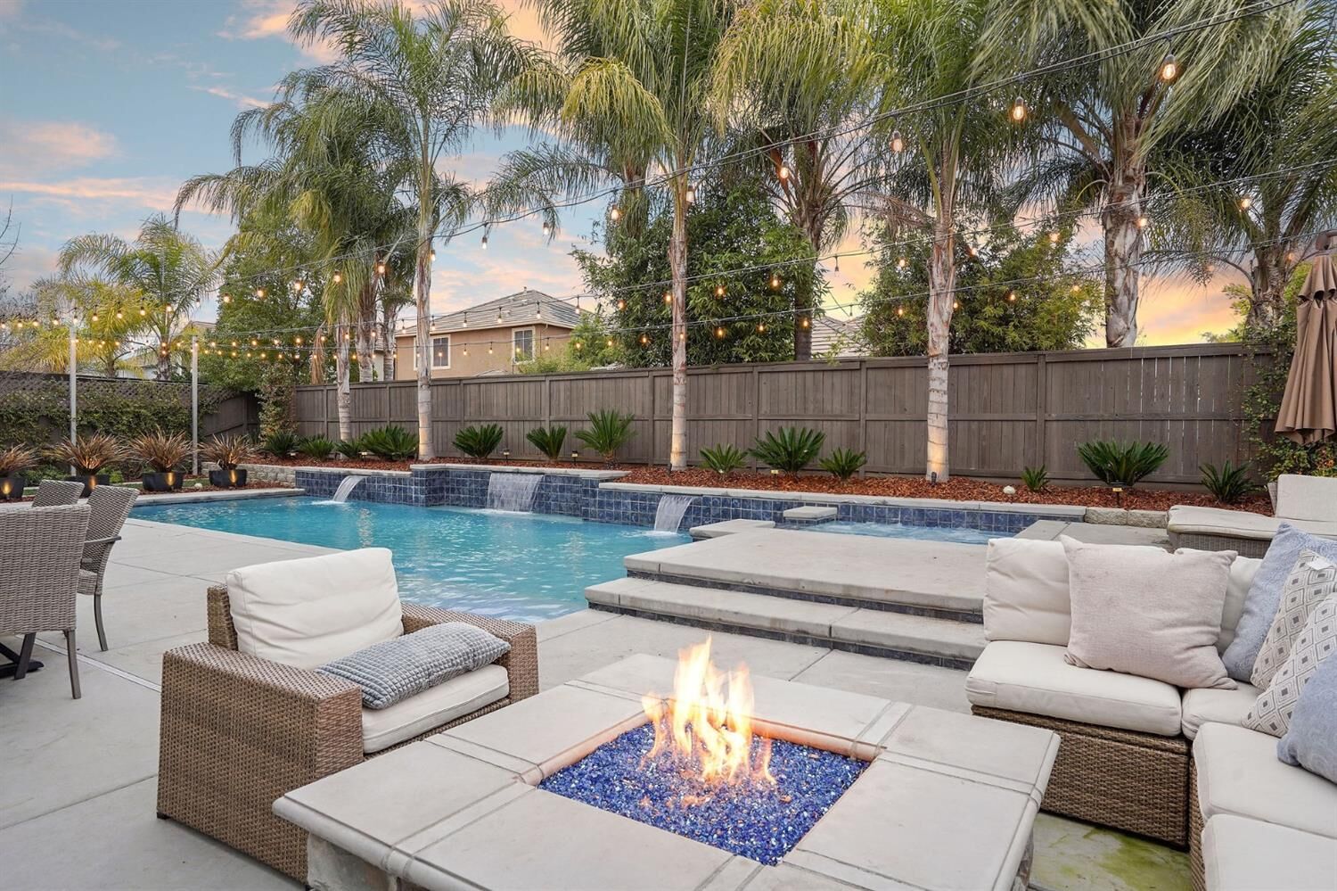 Property Photo:  2600 Blakesley Way  CA 95747 