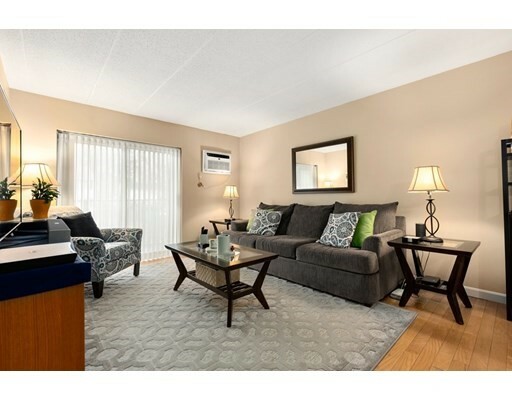 Property Photo: 131 Franklin St 301 MA 02180