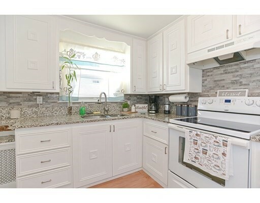 Property Photo: 21 Rosewood Dr MA 01602