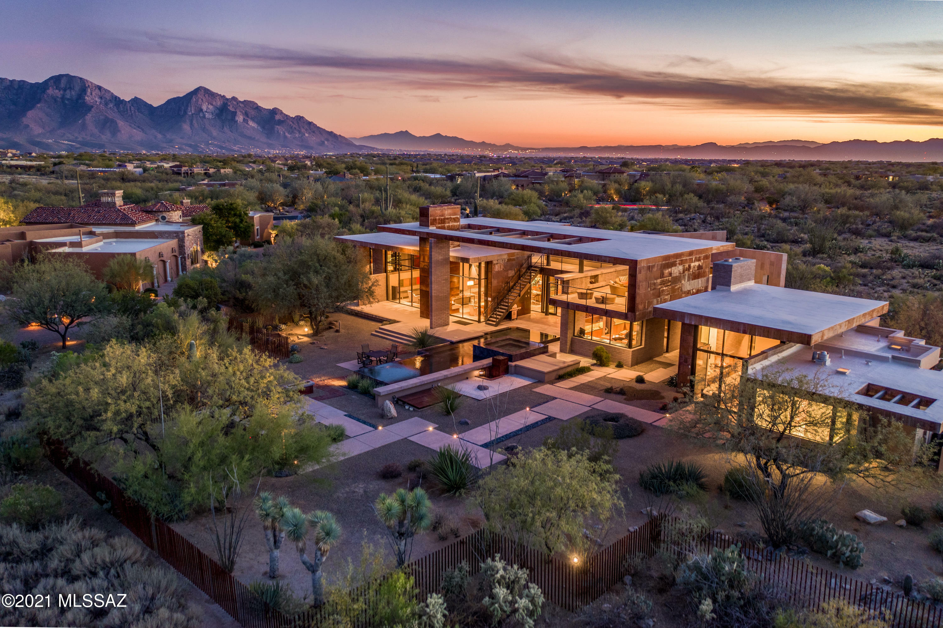 Property Photo: 474 Tortolita Mountain Circle AZ 85755