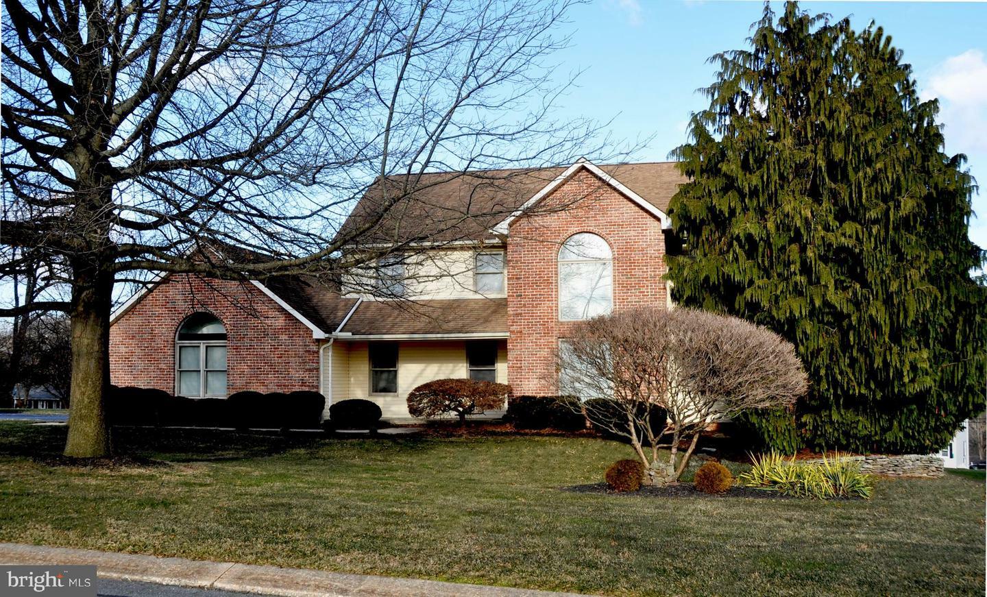 Property Photo: 5339 Field Pointe Drive PA 17362