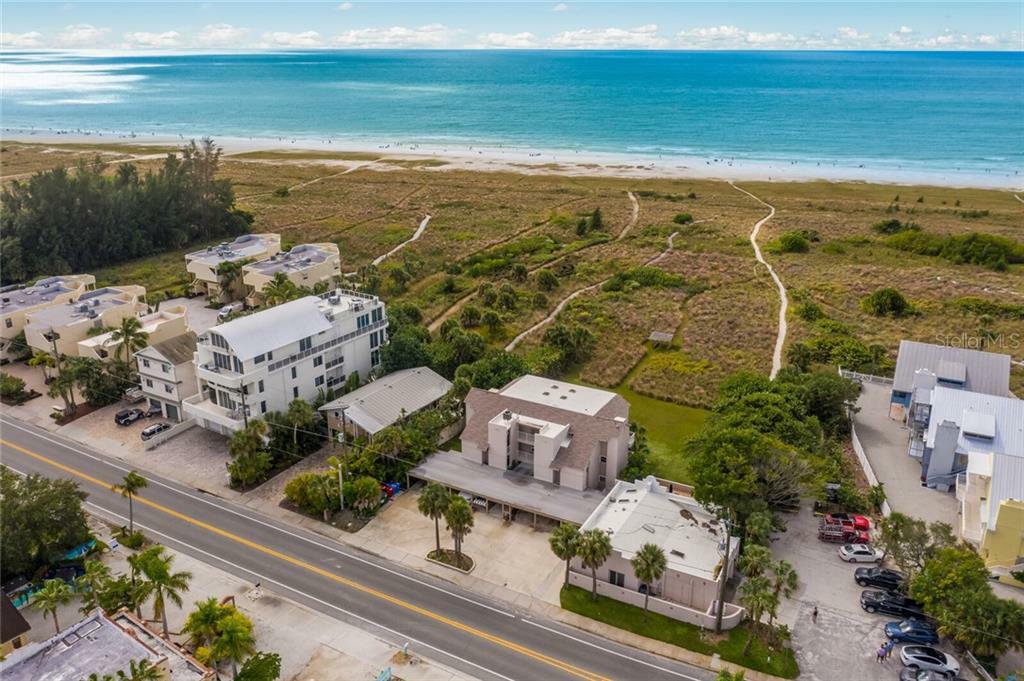 Property Photo:  524 Beach Road Ph  FL 34242 