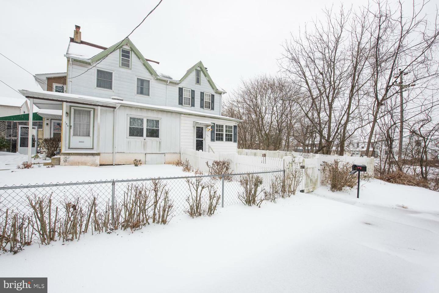 Property Photo: 154 Pennsylvania Avenue PA 19460