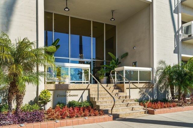 Property Photo:  801 Ocean Avenue 502  CA 90403 