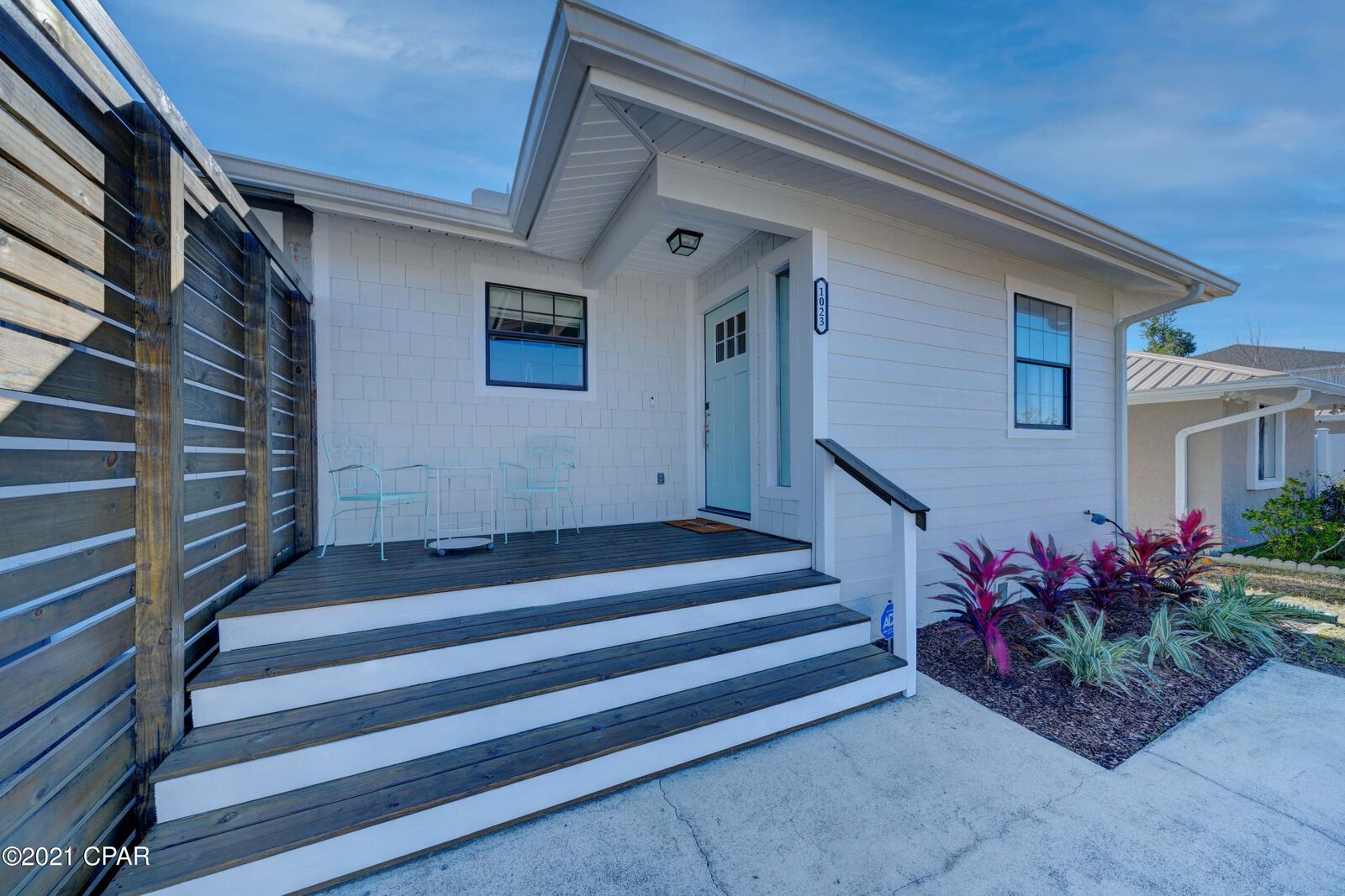 Property Photo: 1023 W 11th Court FL 32401