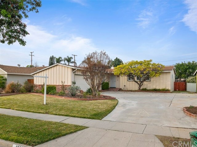 Property Photo:  1511 Silliker Avenue  CA 90631 