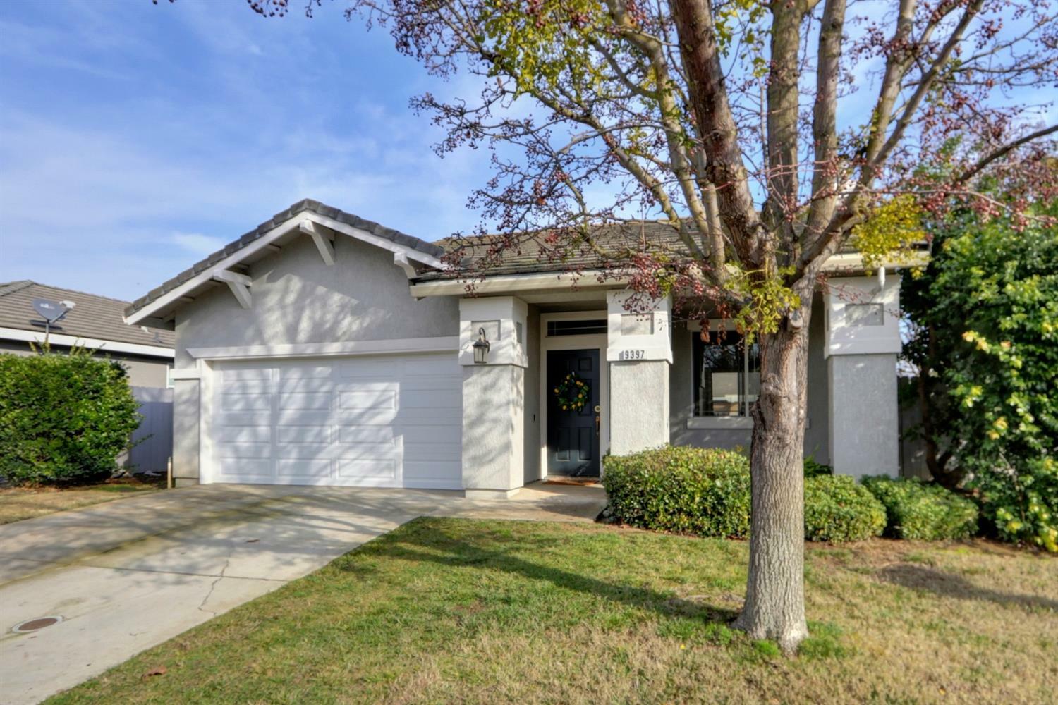 Property Photo:  9397 Lakepoint Drive  CA 95758 