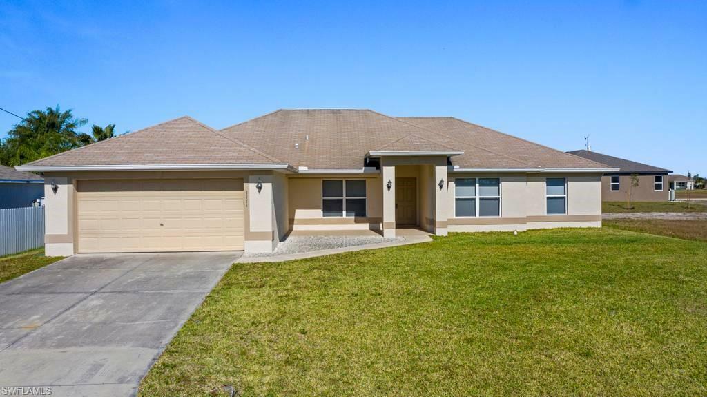 Property Photo:  1111 NE 39th Terrace  FL 33909 