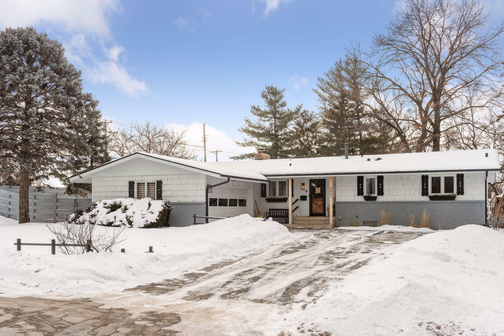 Property Photo:  6401 Mendelssohn Lane  MN 55343 