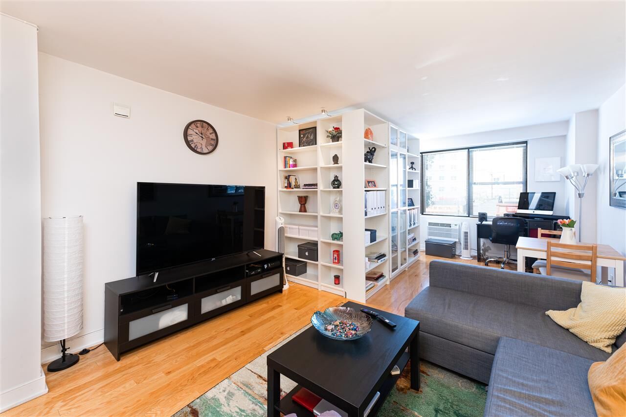 Property Photo:  500 Central Ave 216  NJ 07087 