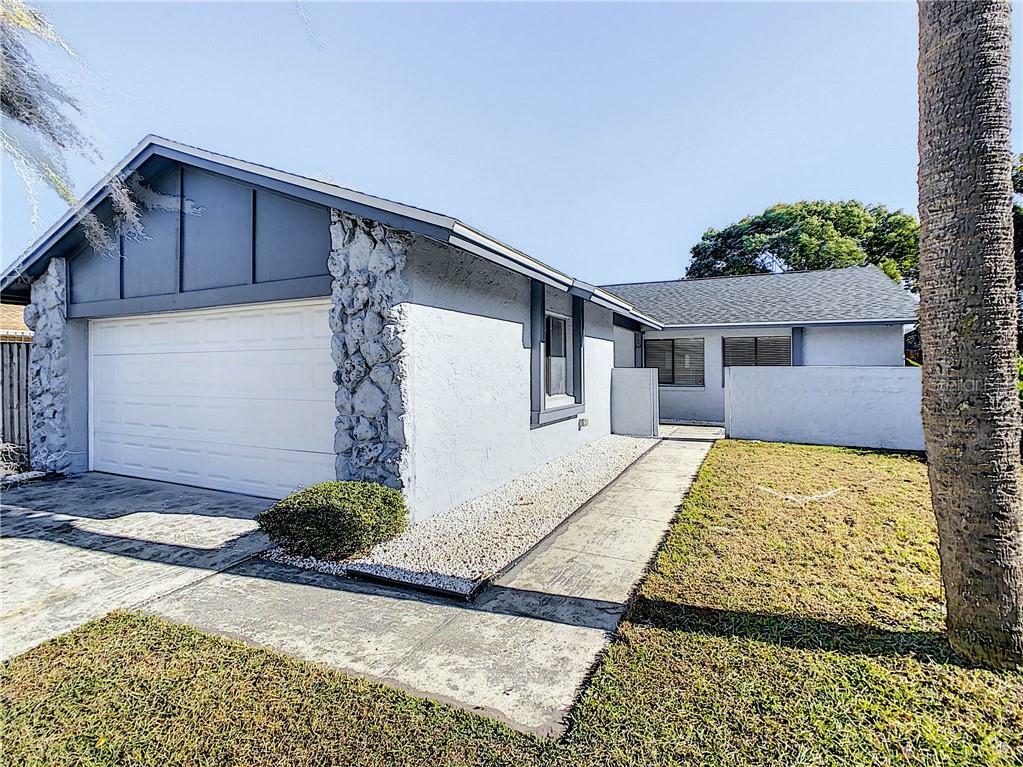 Property Photo:  409 San Leandro Drive  FL 32707 