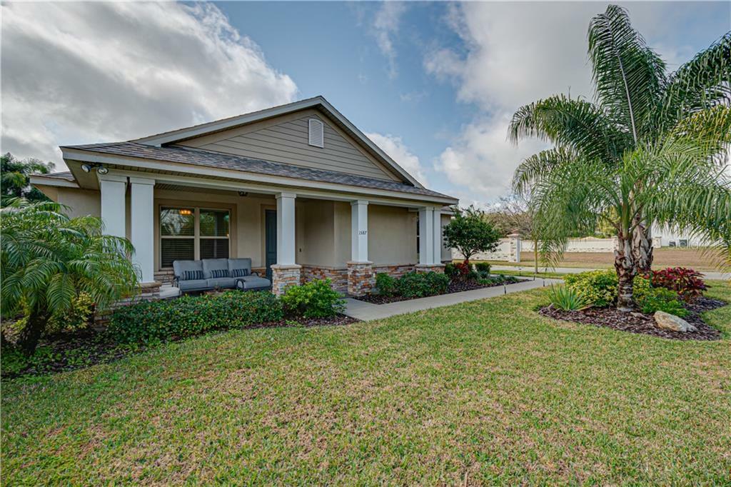 Property Photo:  1587 Hollingsworth Creek Ct  FL 33803 