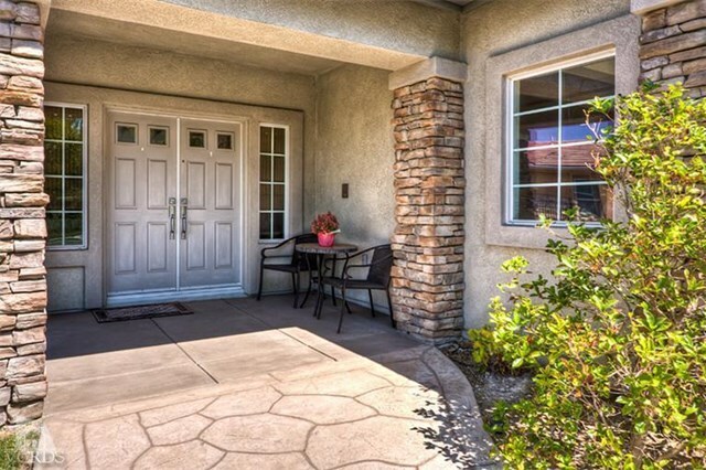 Property Photo:  1660 Sapphire Dragon Street  CA 91320 