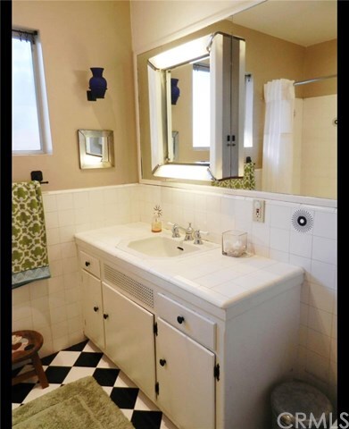 Property Photo: 808 Calle De Arboles CA 90277
