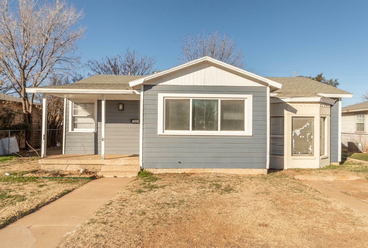 Property Photo:  5808 Ave G  TX 79404 