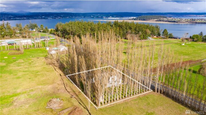 Property Photo:  1499 Scenic Heights Rd  WA 98277 