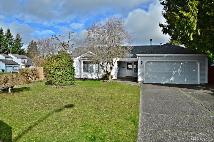13802 SE 271st St  Kent WA 98042 photo