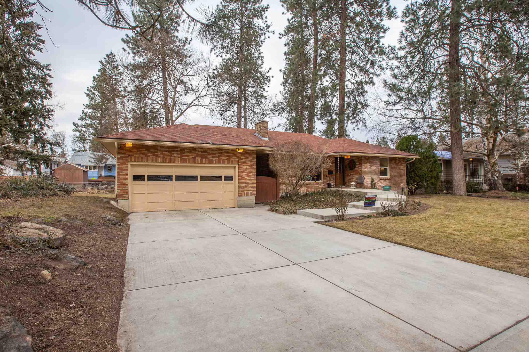 Property Photo:  114 W 19th Ave  WA 99203-2018 