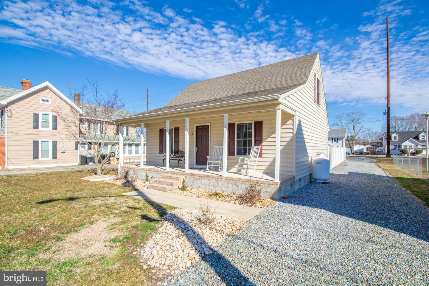 Property Photo:  103 NE Railroad Avenue  MD 21830 