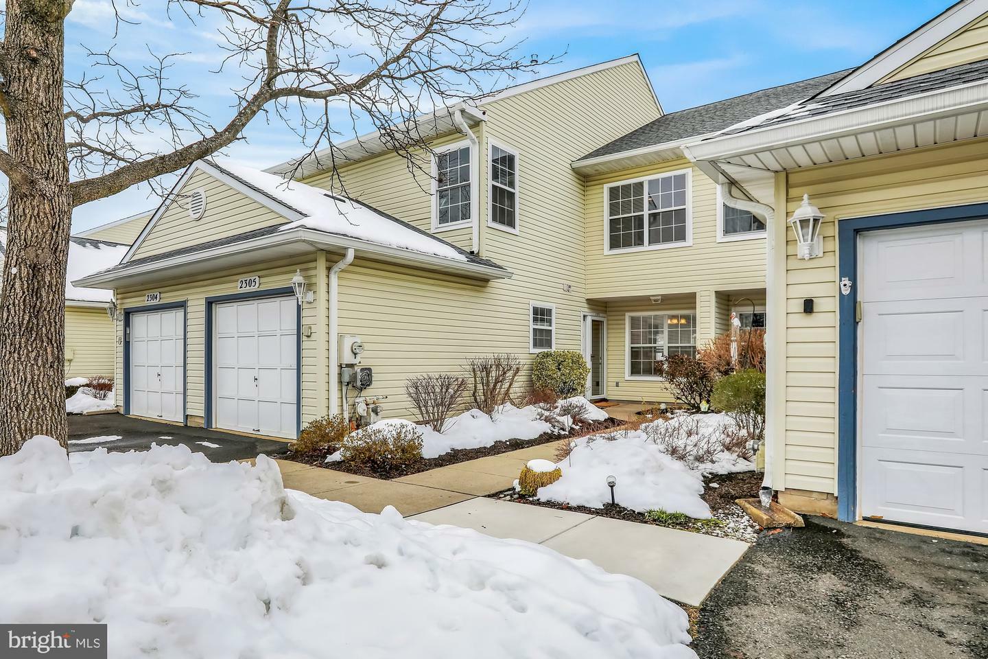 Property Photo:  2305 Lynbrooke Drive  PA 19067 