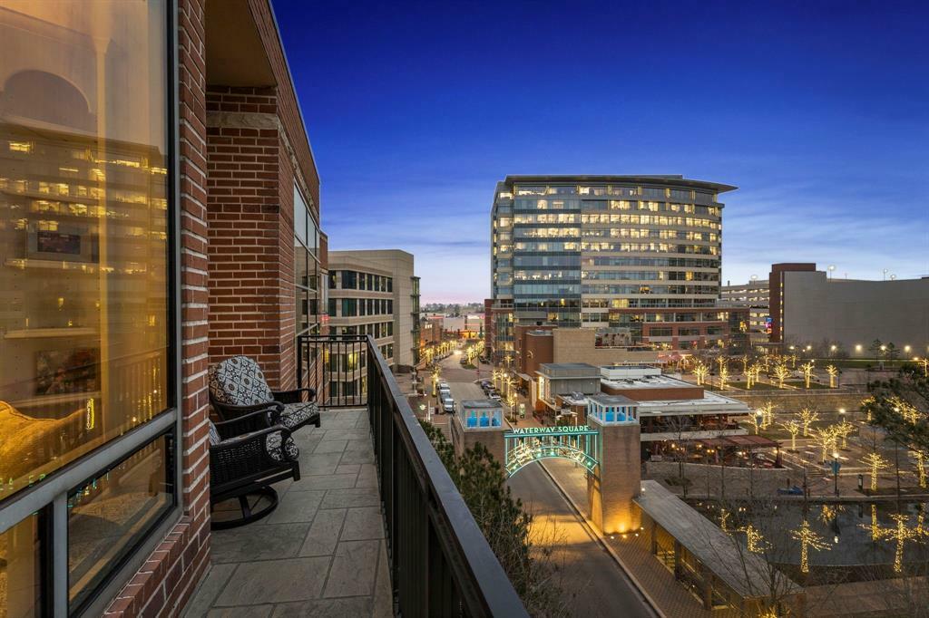 Property Photo: 1 Waterway Court 6E TX 77380