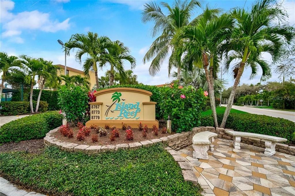 Property Photo: 8773 Midnight Pass Road 103G FL 34242
