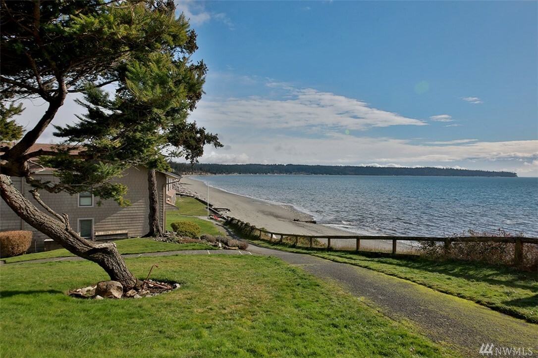 Property Photo:  816 Old Beach Rd 203  WA 98249 