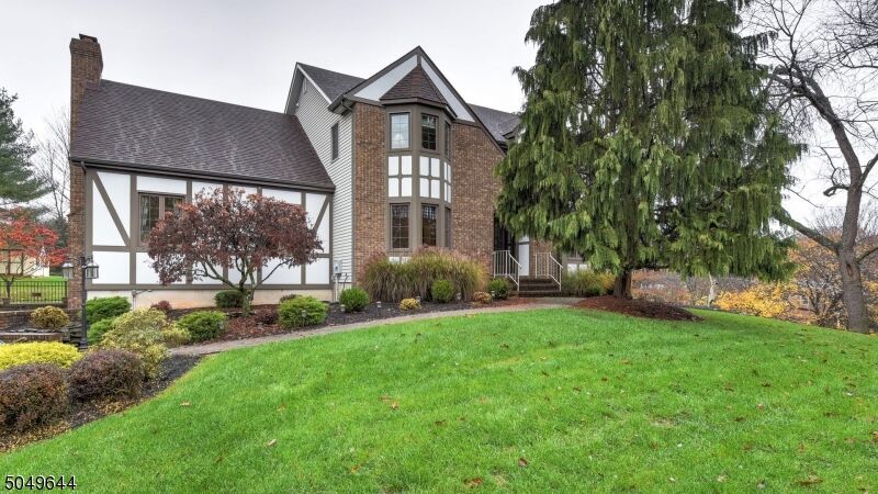 Property Photo: 28 Barley Sheaf Rd NJ 08822