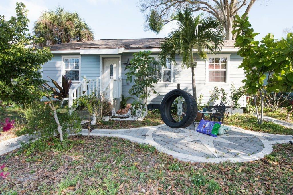 Property Photo:  2619 7th Avenue N  FL 33713 