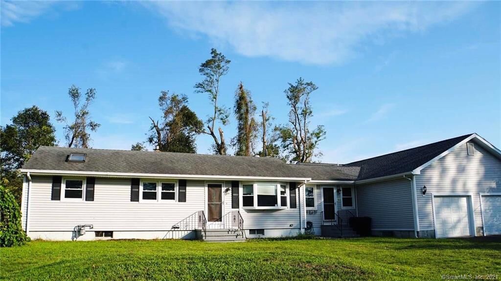 Property Photo:  52 Clark Avenue  CT 06473 