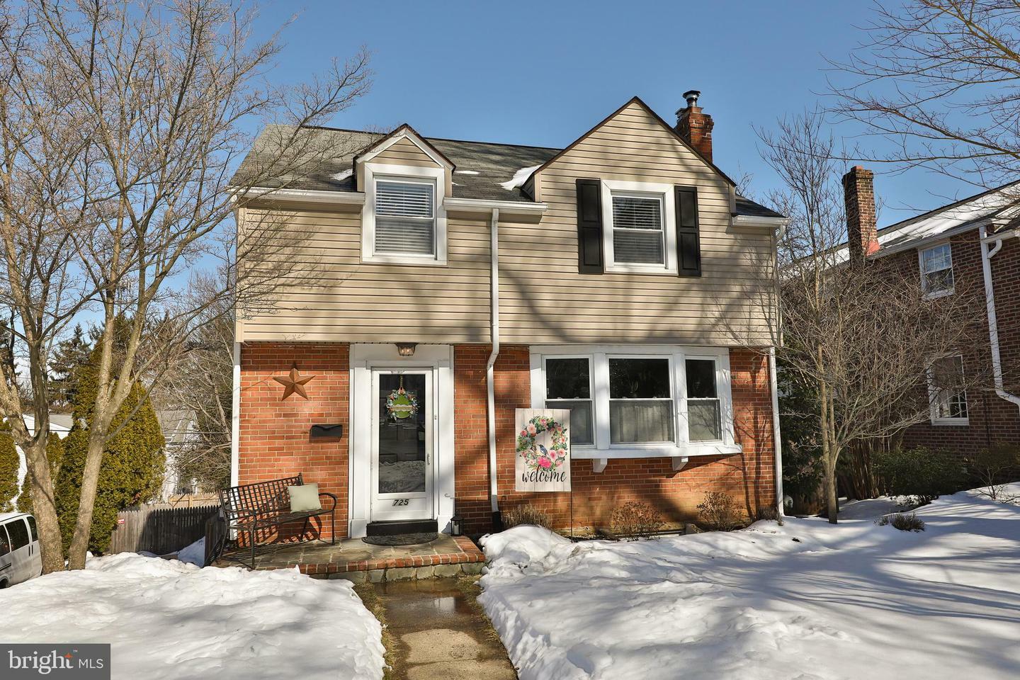 Property Photo: 725 Brooke Road PA 19038