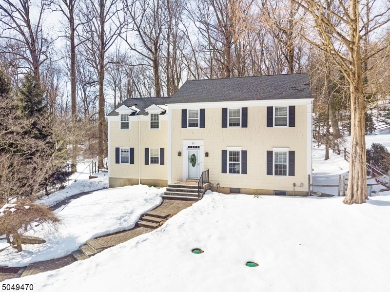 Property Photo:  10 Carroll Dr  NJ 07945 