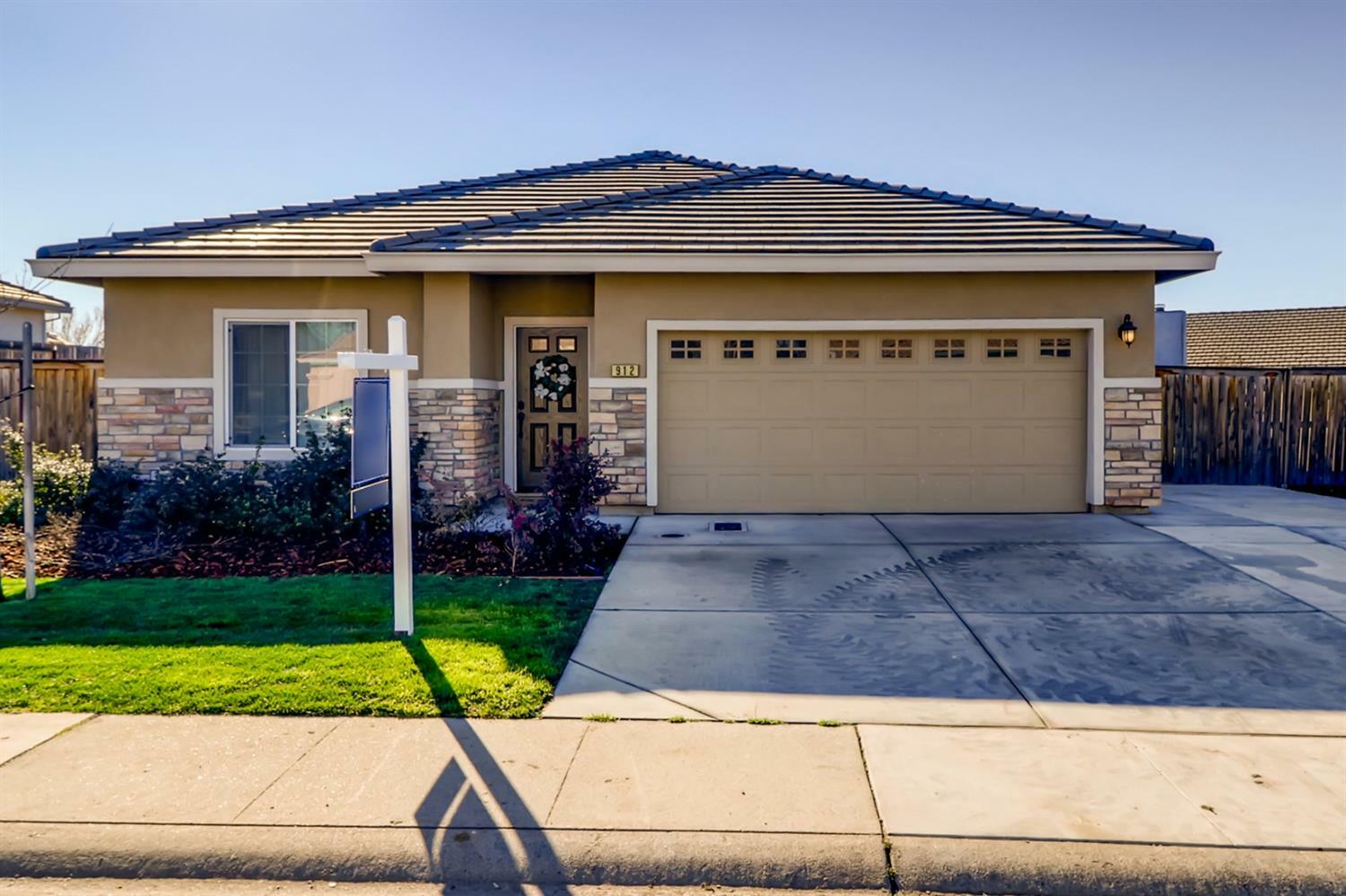 Property Photo:  912 Shakeley Lane  CA 95640 