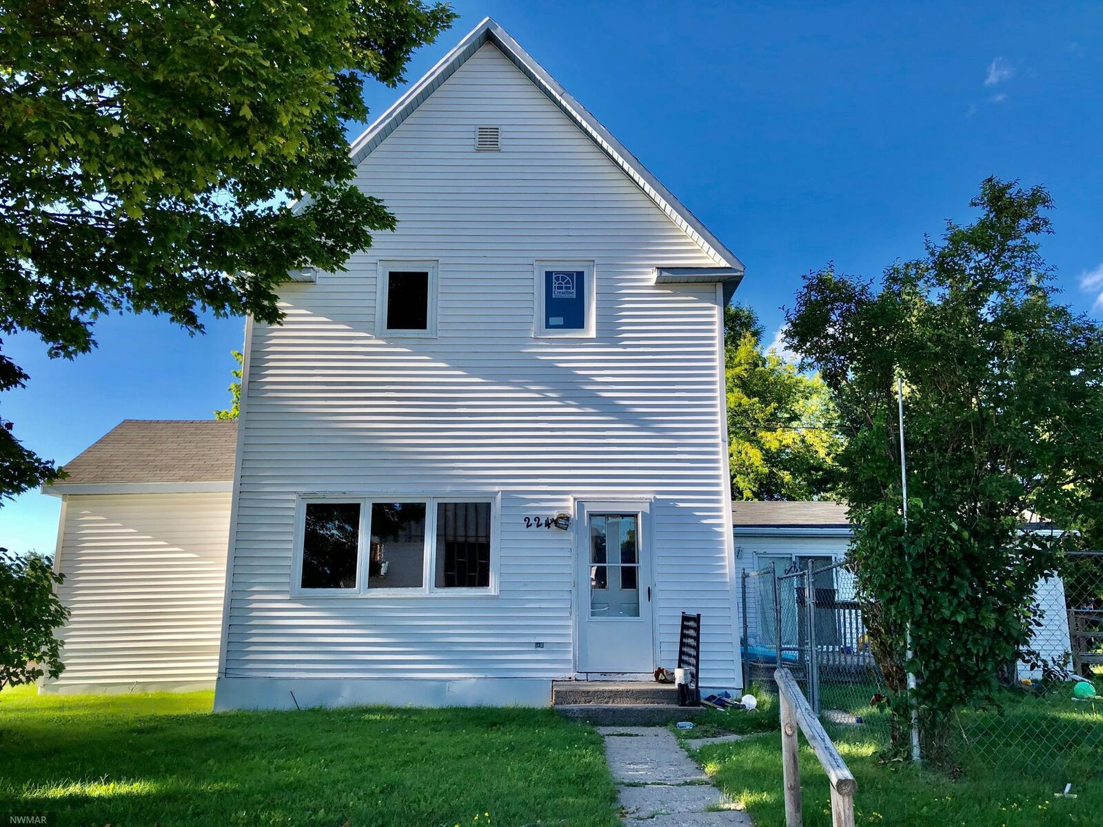 Property Photo: 224 Summit Avenue E MN 56630