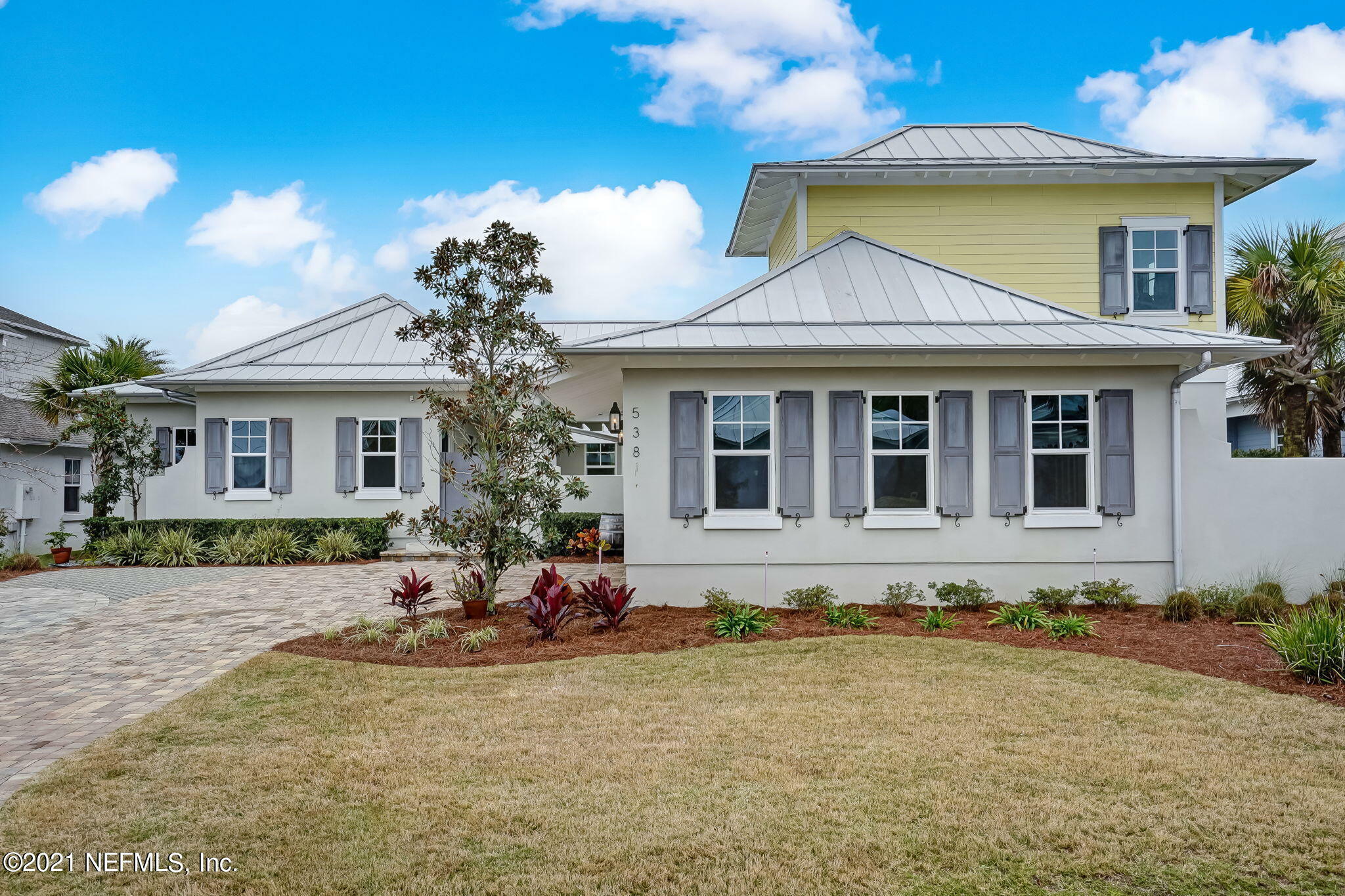 Property Photo: 538 Atlantic Beach Court FL 32233