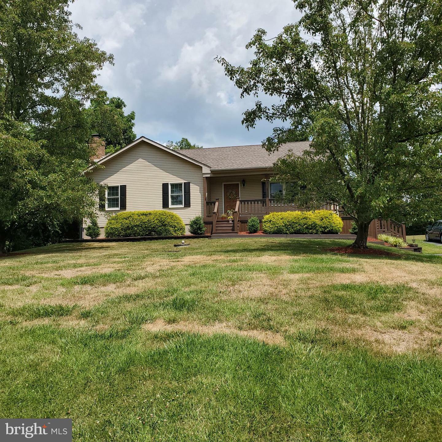 Property Photo: 38 Blue Spruce Trail PA 17320