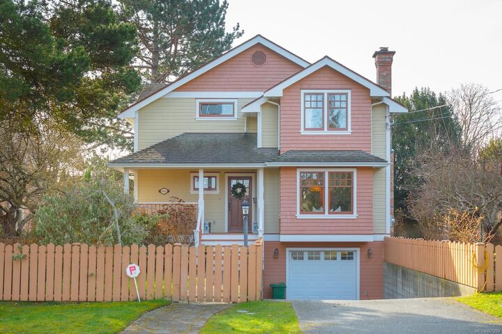 2185 Bartlett Ave — photo 1